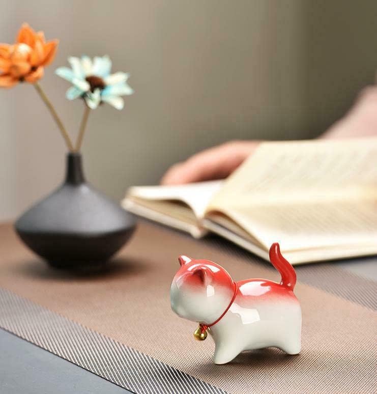 Ceramic Lucky Cat Tea Pet, Handmade Figurine for Tea Tray