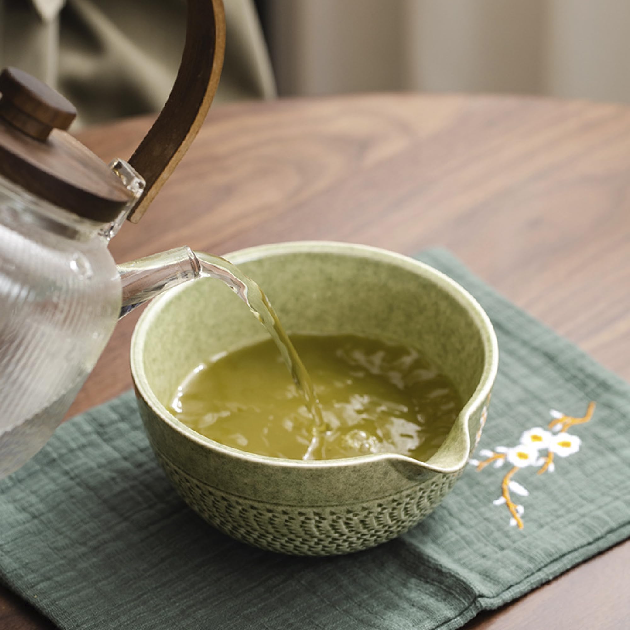 Ceramic Matcha Bowl with Pouring Spout