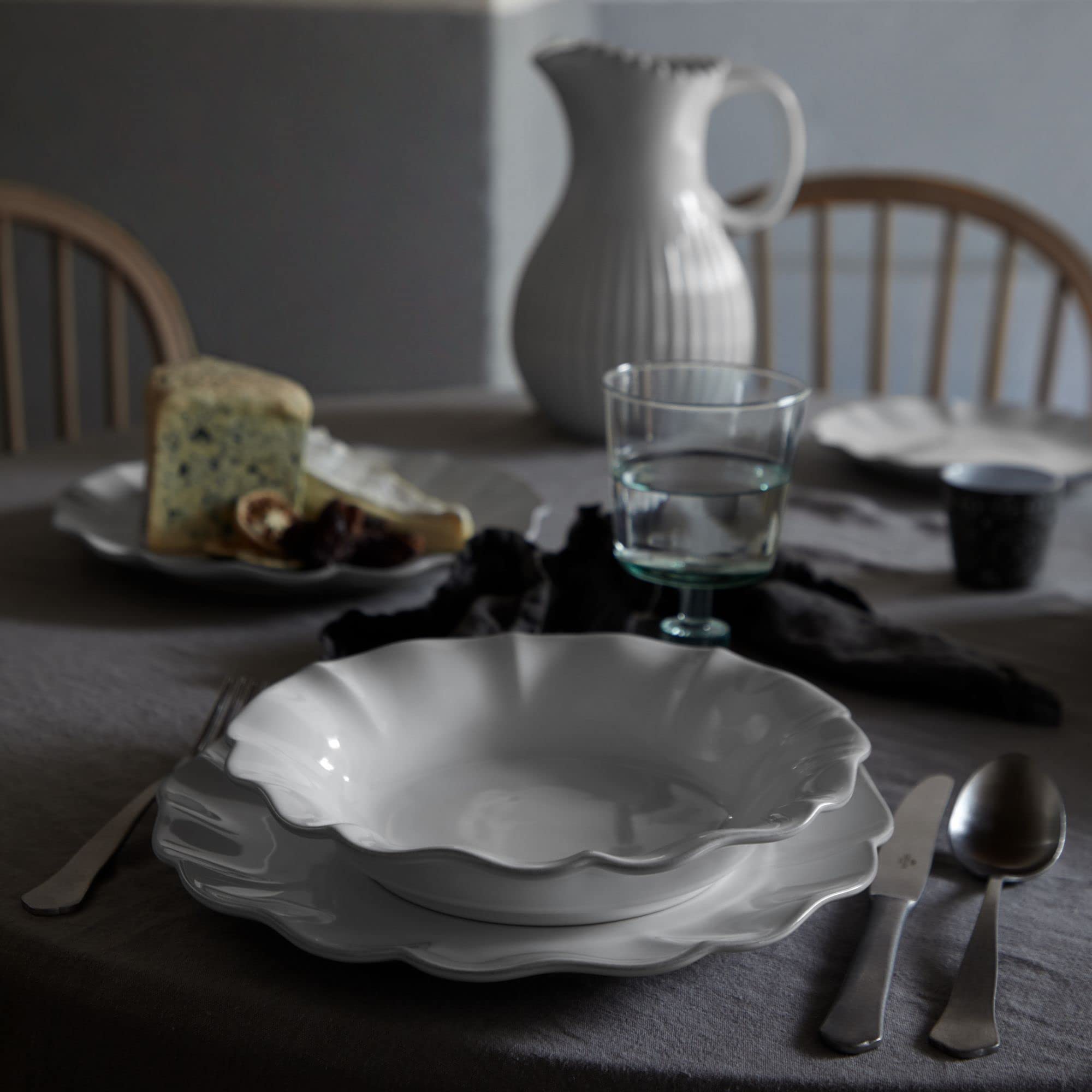 10-Inch Ceramic Stoneware Soup and Pasta Bowl with Matte Glaze